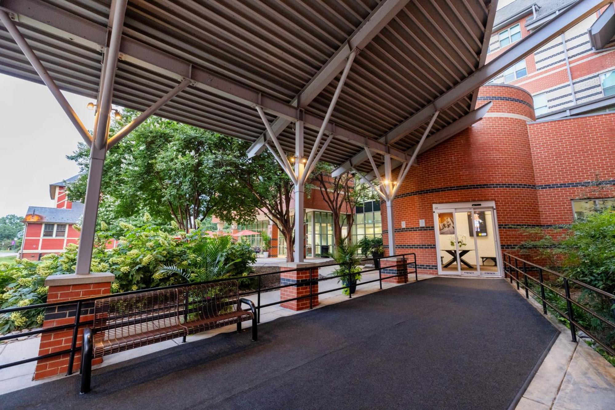 Kellogg Conference Hotel Capitol Hill At Gallaudet University Washington Exterior foto